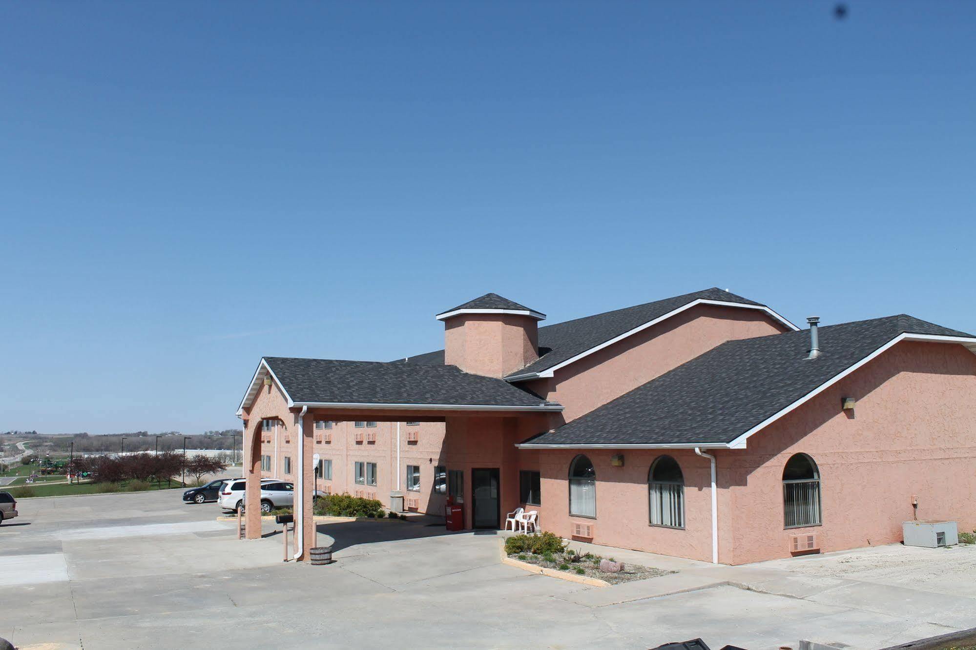 Rodeway Inn Red Oak Bagian luar foto